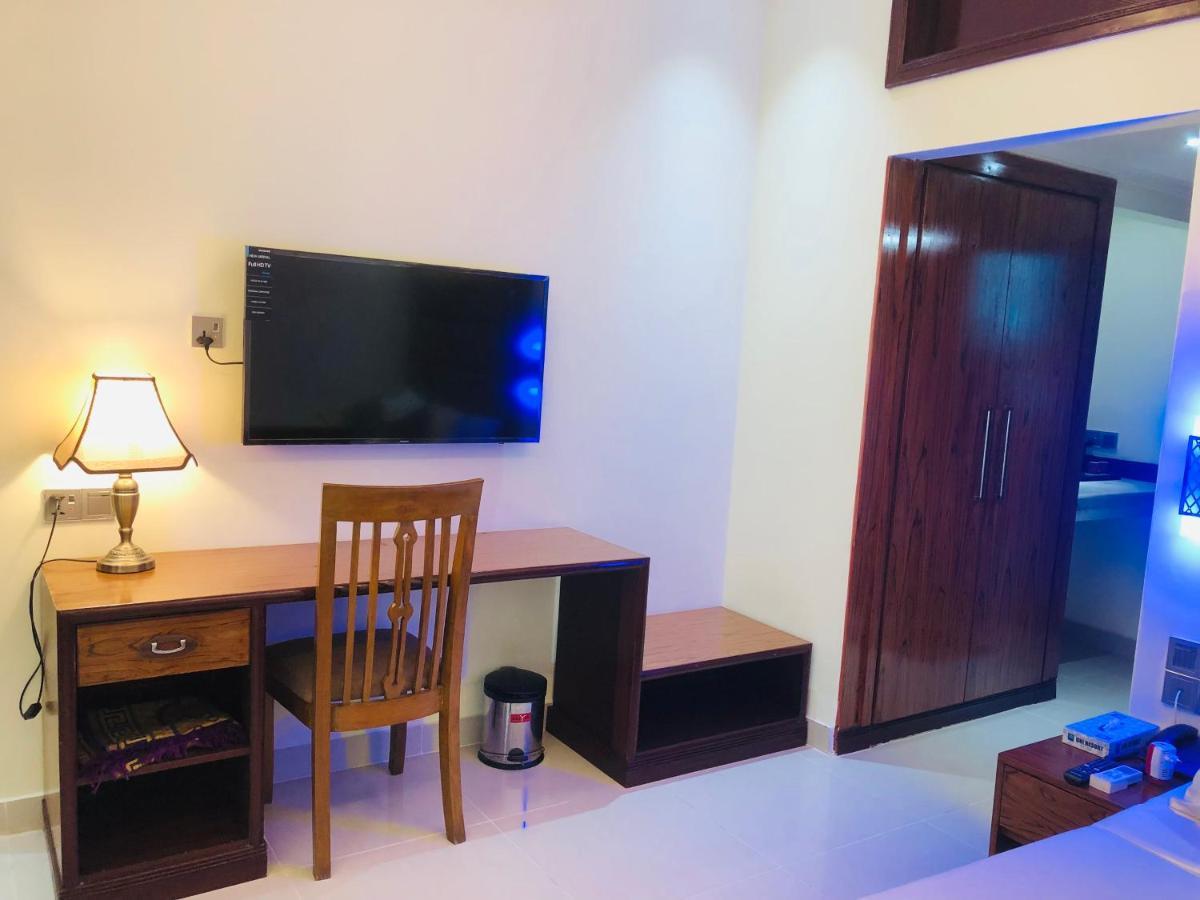 Uni Resort Cox's Bazar Buitenkant foto