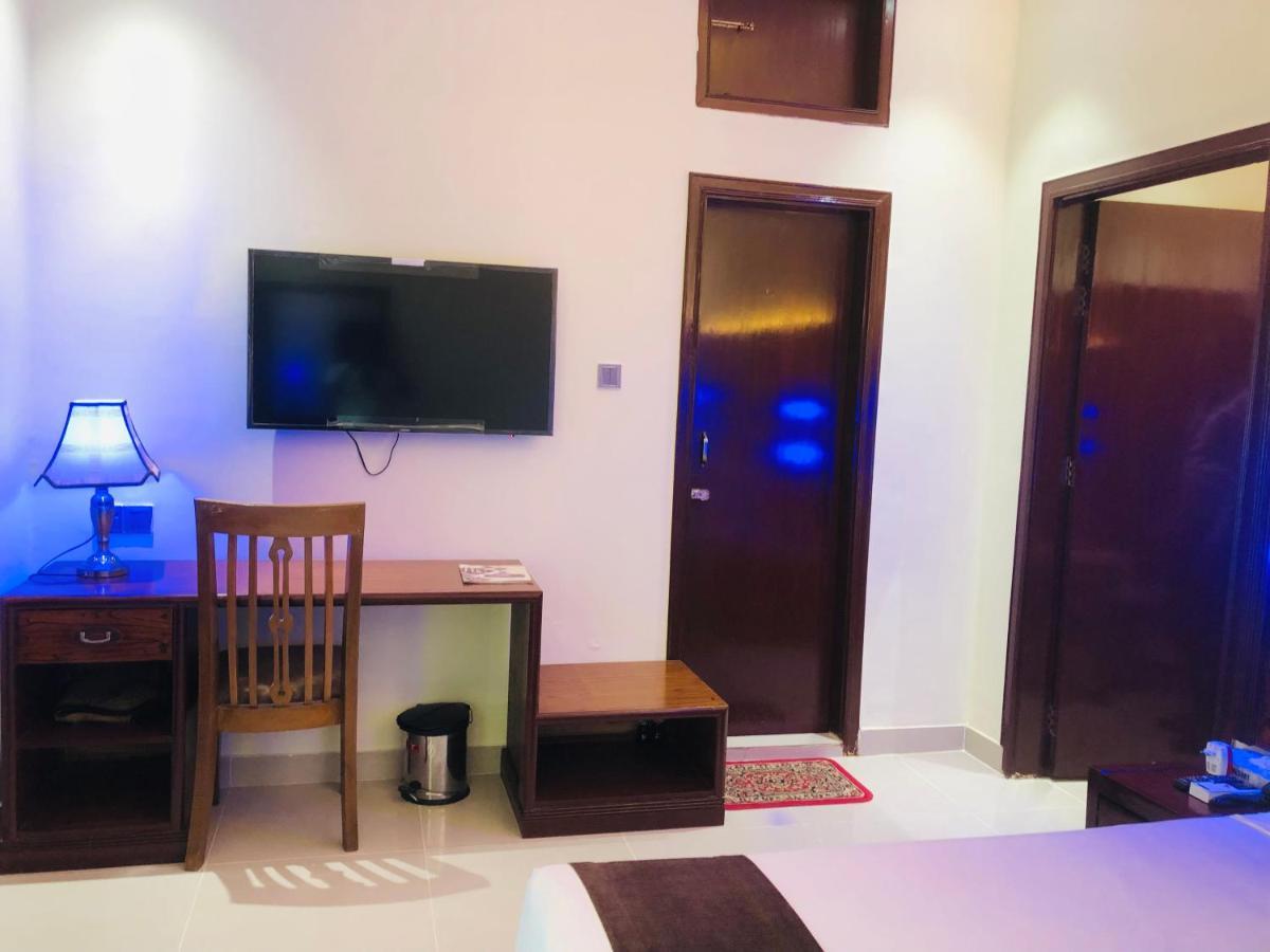 Uni Resort Cox's Bazar Buitenkant foto
