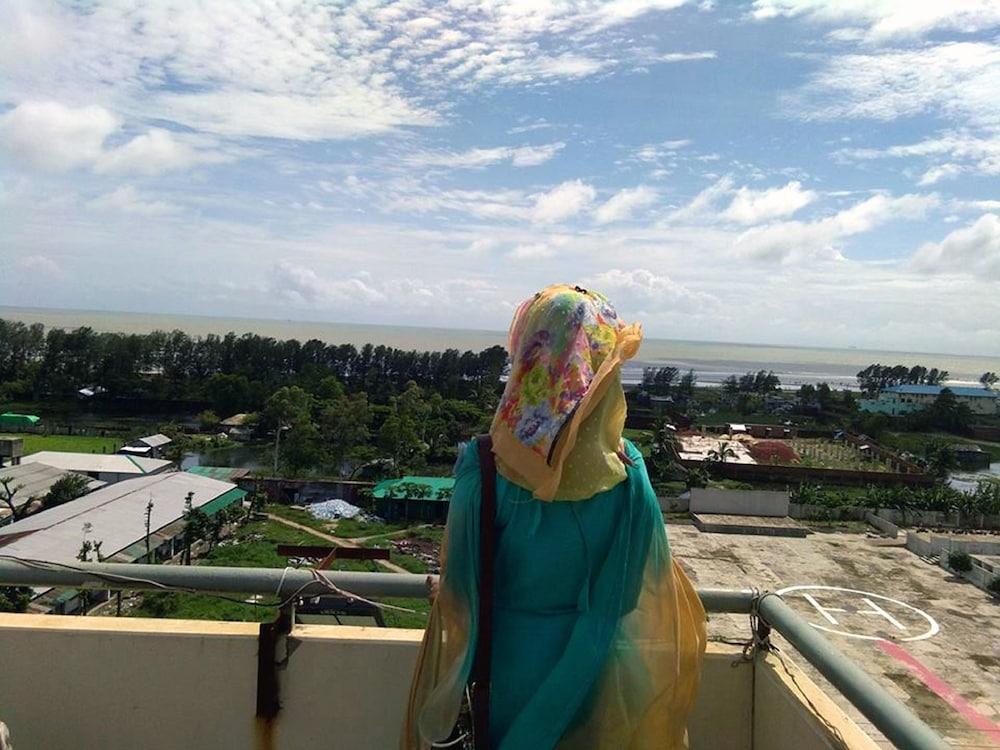 Uni Resort Cox's Bazar Buitenkant foto
